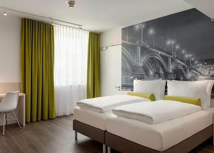 3-Sterne-Hotel: Super 8 by Wyndham Mainz Zollhafen
